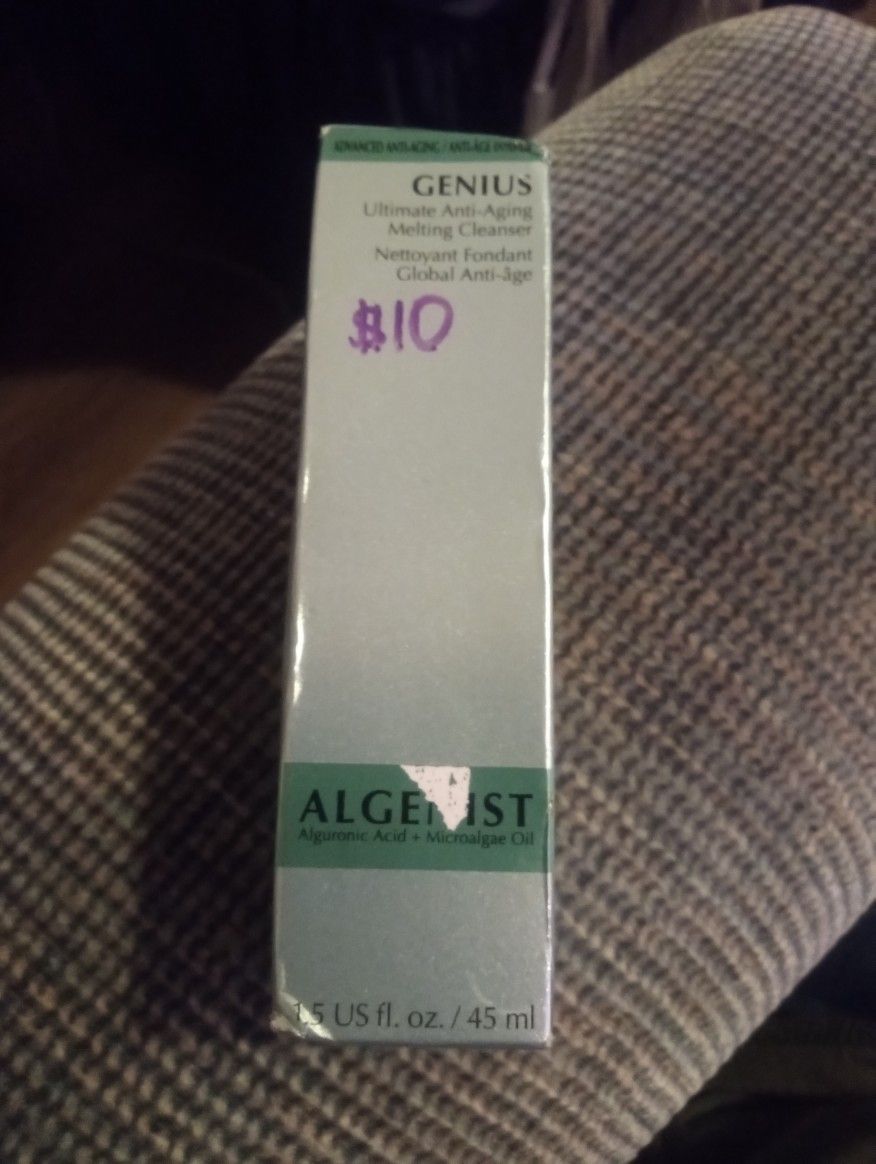 Algenist Genius Ultimate Anti-Aging Melting Cleanser