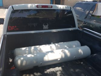Dual Propane Injection Tanks