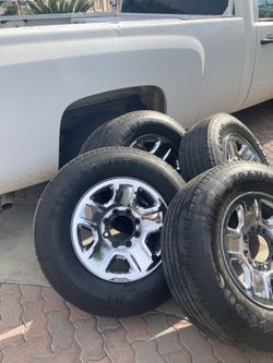 4 R 18 Wheel and Rims