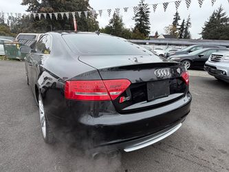 2011 Audi S 5 V8