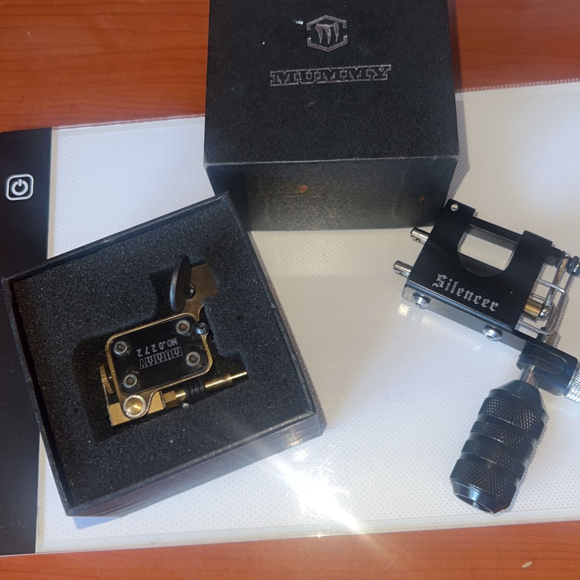 Oportunidad para tatuadores!