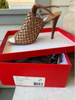 Women’s Shoes
