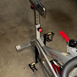 Sunny Health & Fitness Stationary Bike 