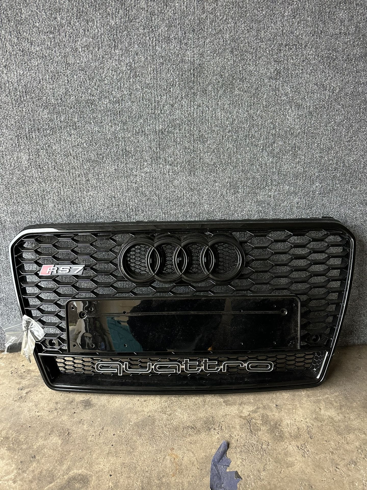 Audi RS7 Grille