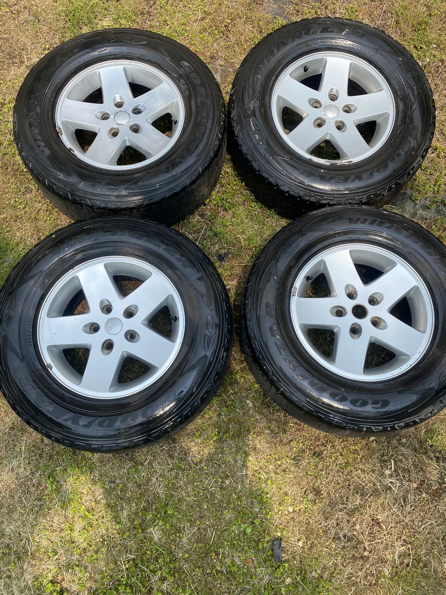 2010 Jeep Wrangler Rims