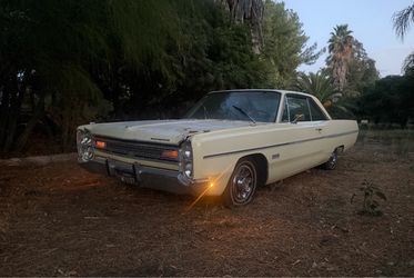 Plymouth Fury Classic 2-Door Hardtop