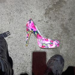 Guess Heels