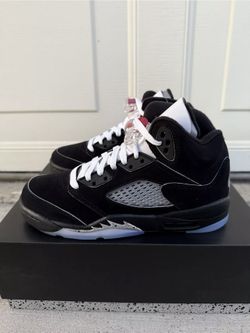 Jordan 5 Retro OG Black Metallic Reimagined