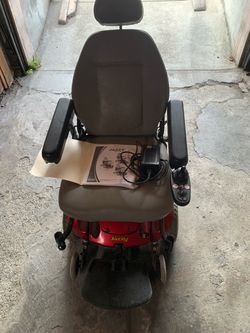 Electric scooter