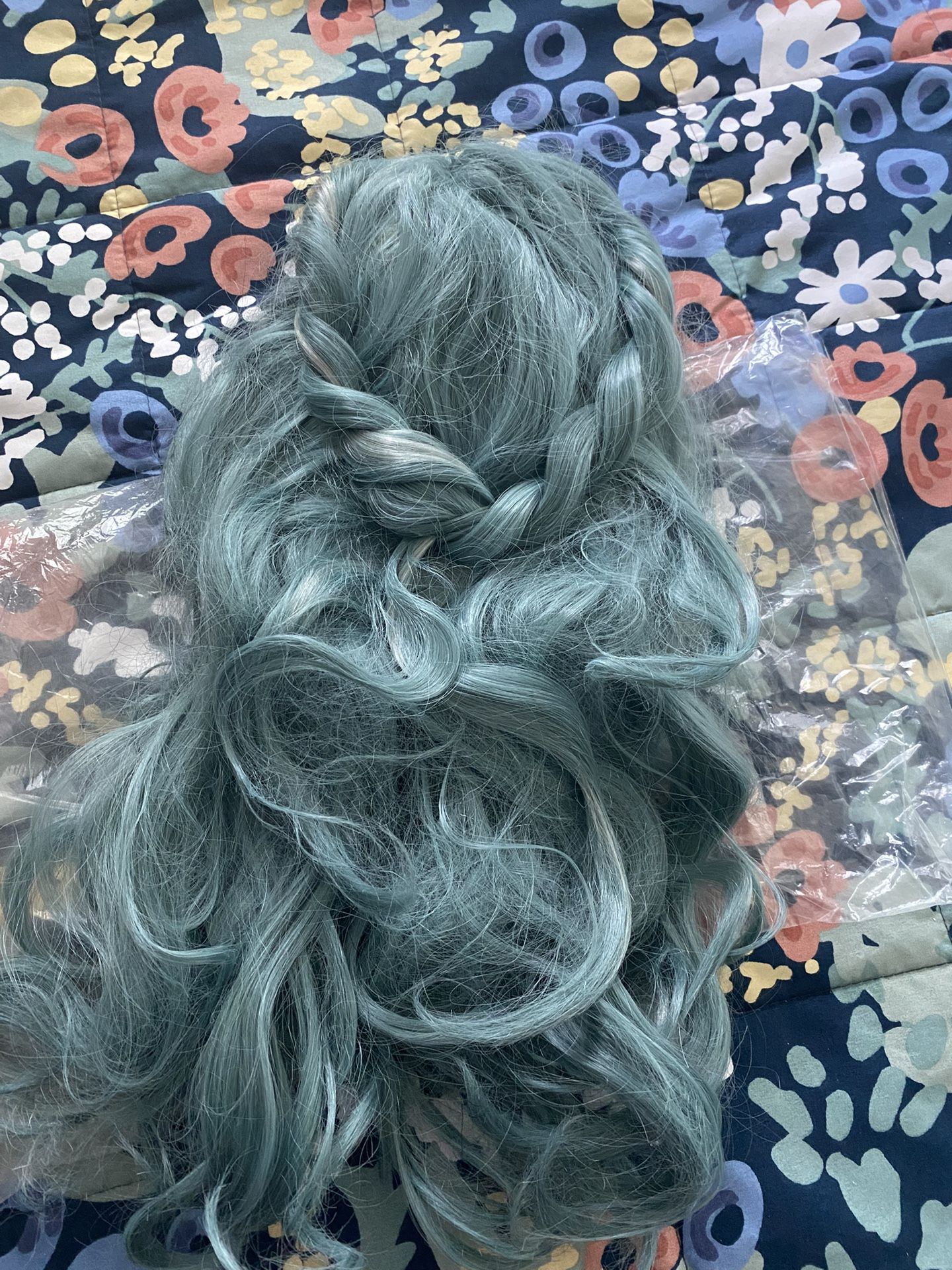 BLUE WIG