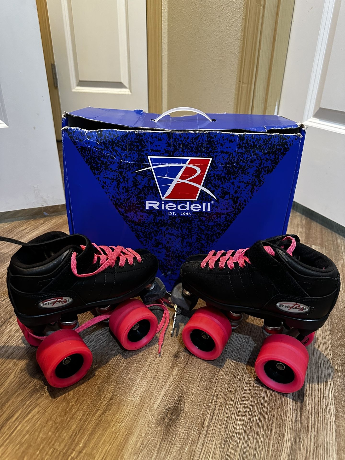 Riedell roller Skates