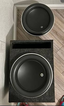 JL audio w7 speakers