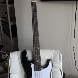Glarry 4 String Bass with amp