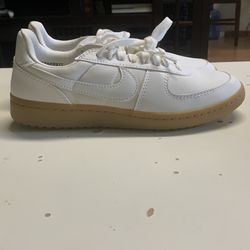 Nike Field General '82 SP sneakers in the 'White Gum' colorway size 9 woman