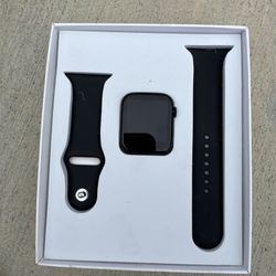 Smart Watch (Apple Watch Style)