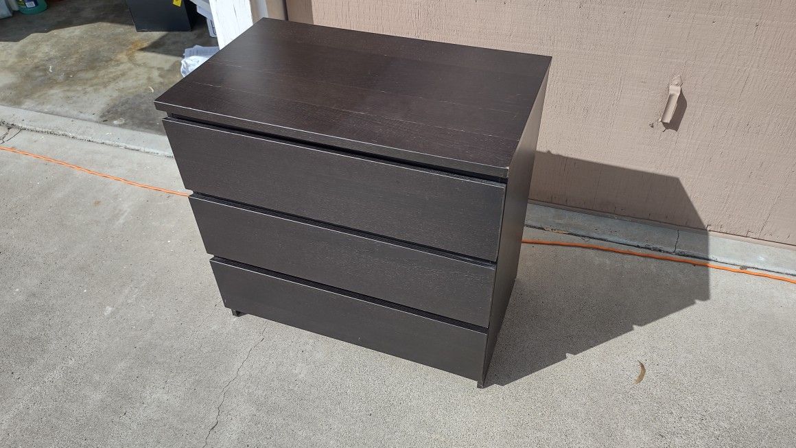 Ikea Malm 3 Drawers for Sale in San Diego, CA OfferUp
