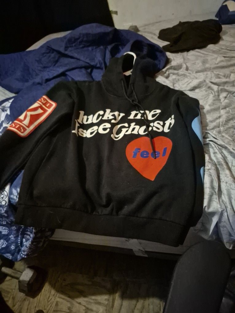 Lucky Me I See Ghost Vintage Hoodie