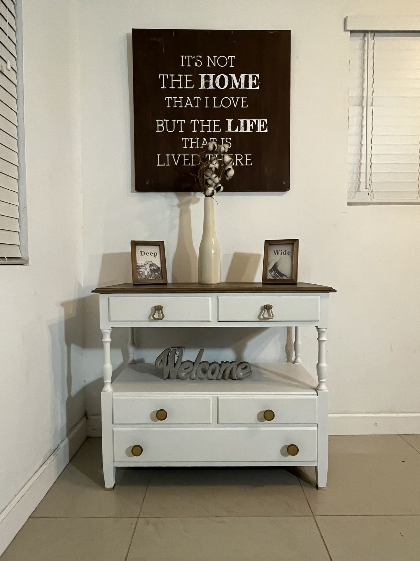 Beautiful Refurbished Pennsylvania House Sofa/ Console Tables