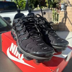 Nike Vapormax Plus- Men Size 11