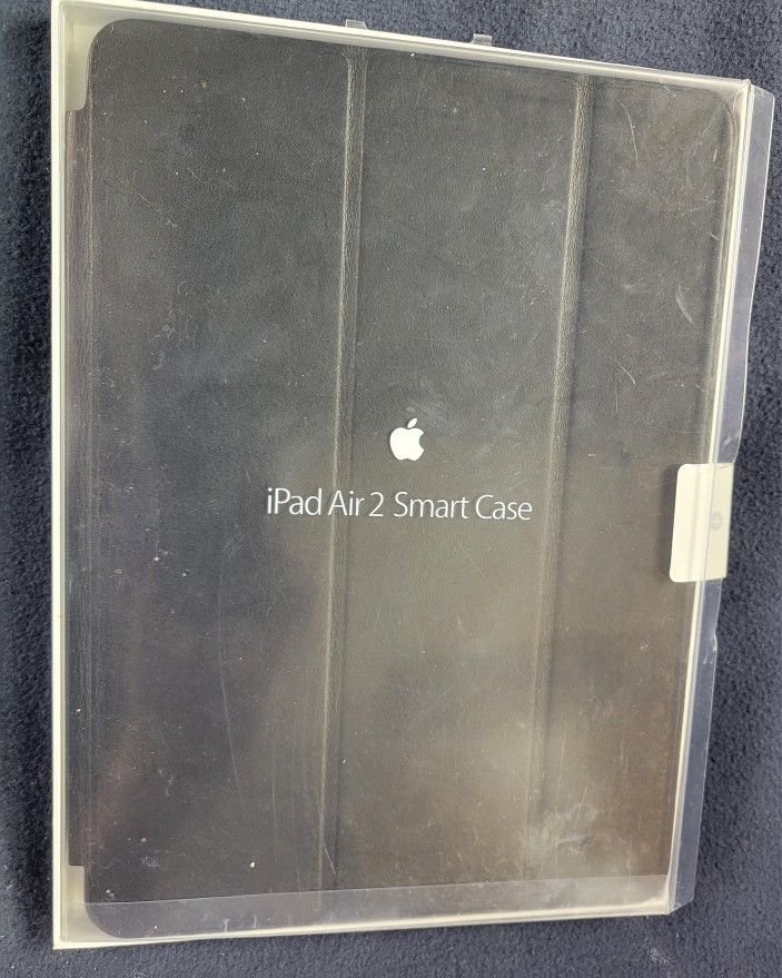 IPad Air 2 Smart Case, In Box, Gently Used