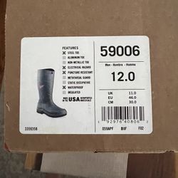 Red Wing Calf High Rubber Work Boots.