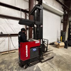 Forklift Raymond