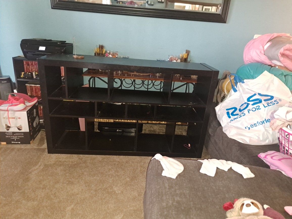 CUBE SHELF & STORAGE