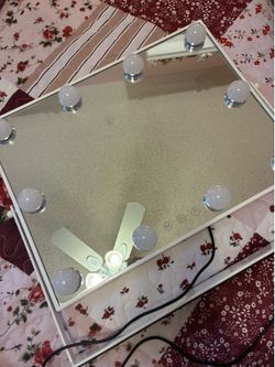 Vanity Mirror With Lights 🤍