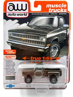 Auto World 1:64 Scale Diecast Model - 1981 Chevy Silverado Stepside (Medium Graystone Poly)