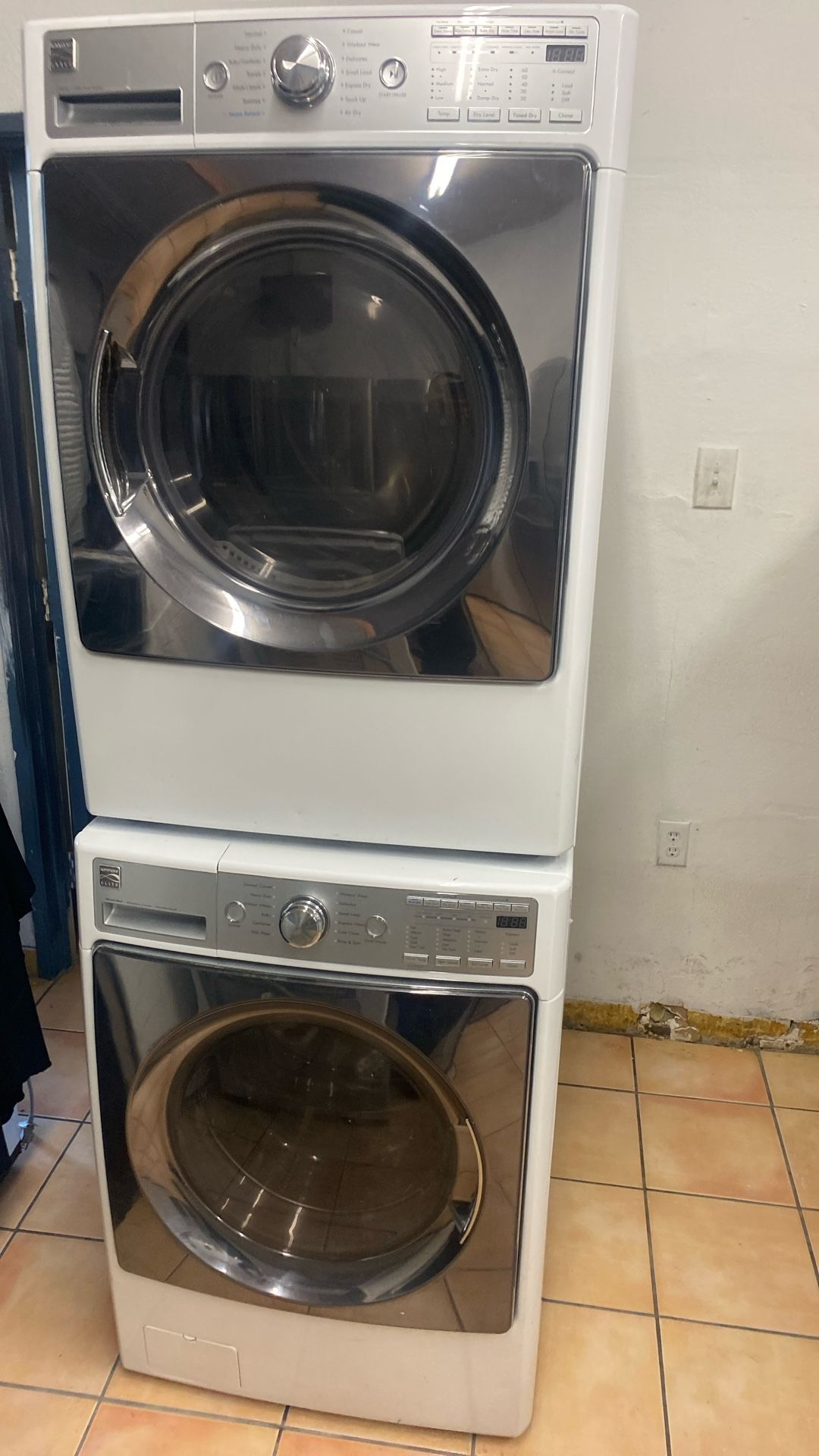 WASHER AND ELECTRIC DRYER 220 V SET