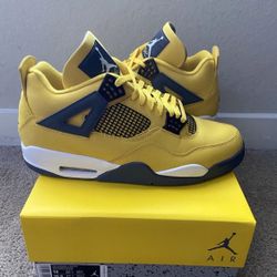 Jordan 4 Retro Lightning (2021) Size: US M 14