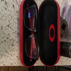 Oakleys Glasses