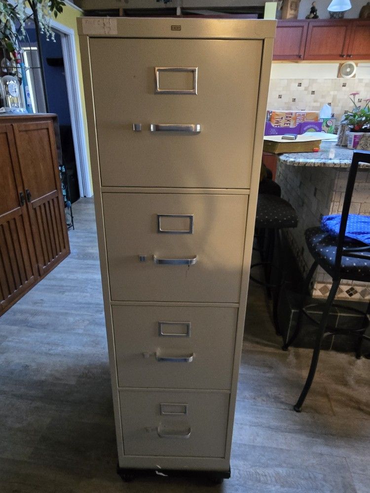 File Cabinet 4 Drawers