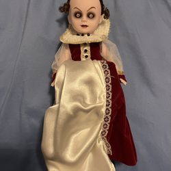 Variant Bathory Living Dead Doll