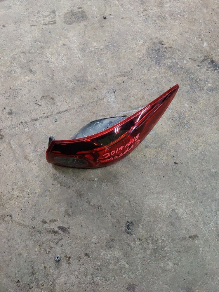 2014 To 18 Mazda 3 Right Side Taillamp