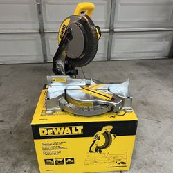 DEWALT 15 Amp Corded 10 in. Compound Single Bevel Miter Saw