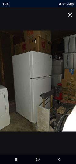 Working LG refrigerator/freezer