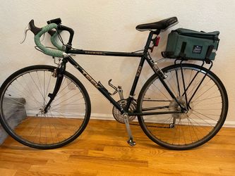 Trek 520 Touring road bike