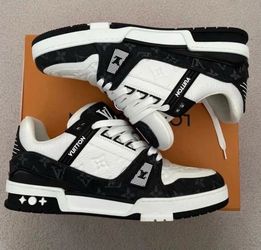 Lv sneakers