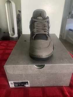 Air Jordan 4