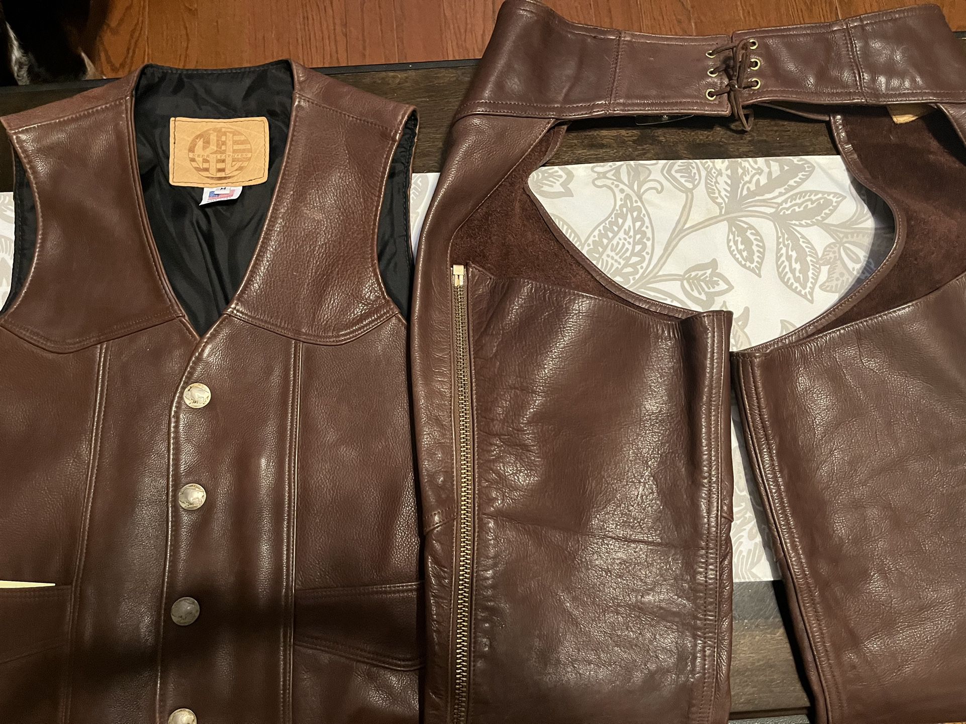 Brown Leather Vest And Chaps Set