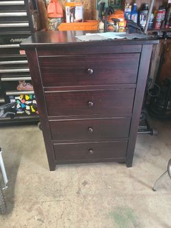 Dresser