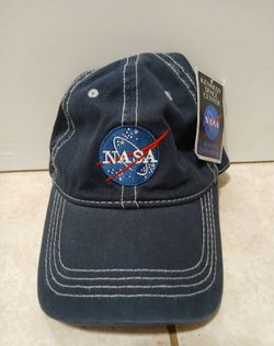 Adult NASA cap.   New with tags.  One size fits all.  Adjustable back strap.  $5