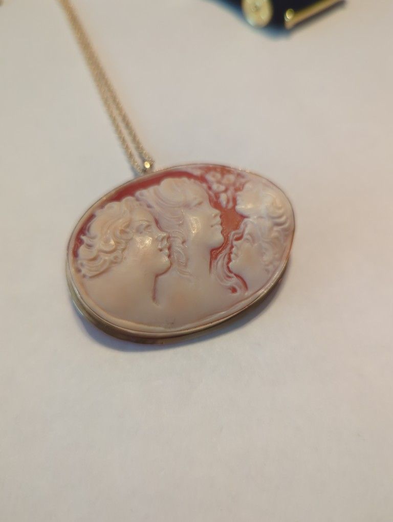 14 Karat Gold Three Daughter Cameo Pendant And Brooch