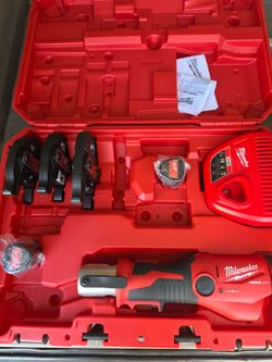 Milwaukee M12 FORCE LOGIC Press Tool Kit w/ CTS Copper Jaws w/ ONE-KEY