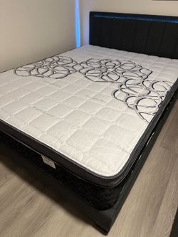 Queen Size Mattress Pillow Top New