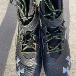 Under Armour Baseball Cleats