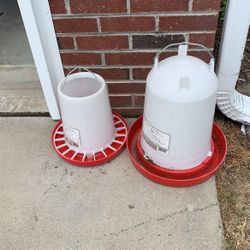 Chicken Feeder And Water Fountain