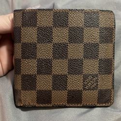 Louis Vuitton Men’s Wallet 