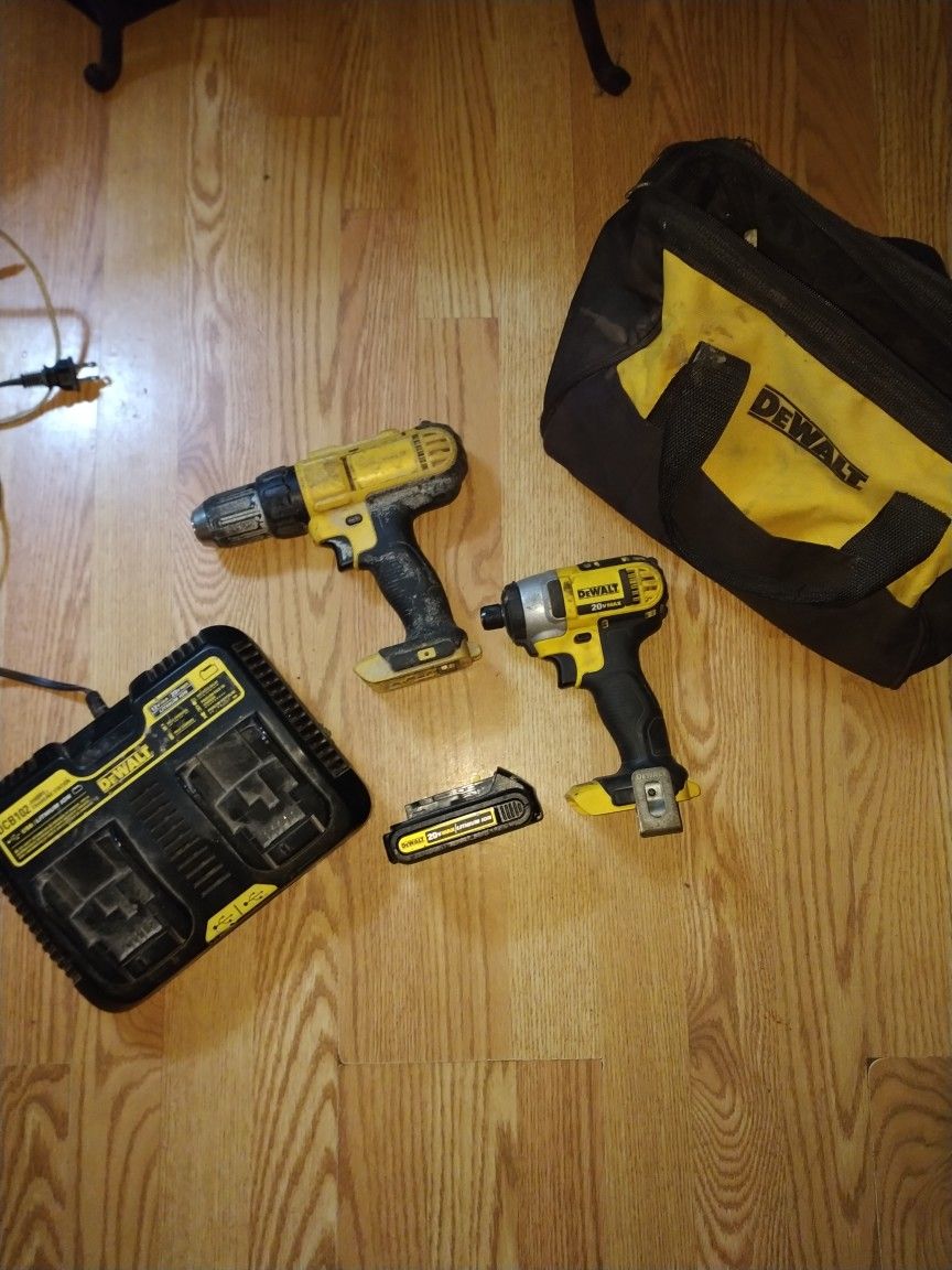 Used Dewalt Impact / Drill Set